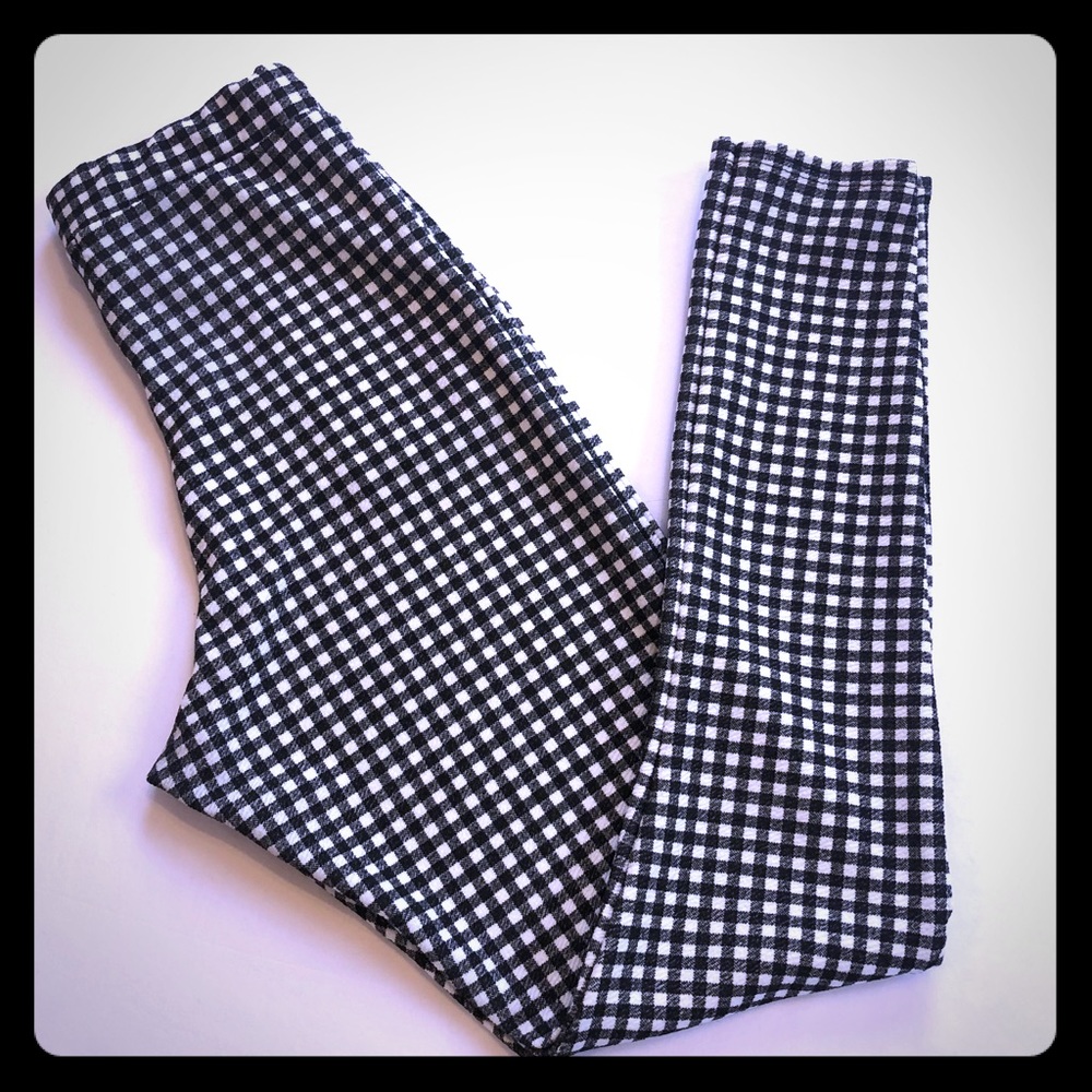 Boohoo Plaid Legging Size 6